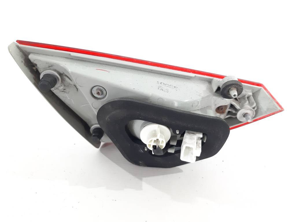Sonata Фонарь крышки багажника правый Hyundai Sonata 2009-2015 924043Q000 Hyundai Sonata 11