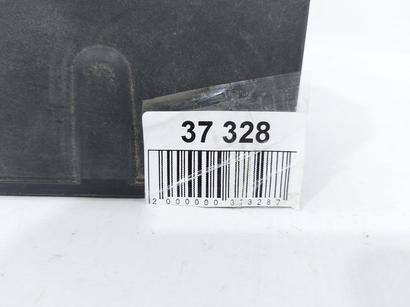 Malibu Клемнік АКБ Chevrolet Malibu 2018 84692223 Chevrolet Malibu 4