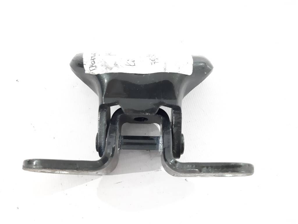 Sorento Петля двери задней правой верх Kia Sorento 2009-2014 793402B020 Kia Sorento 3