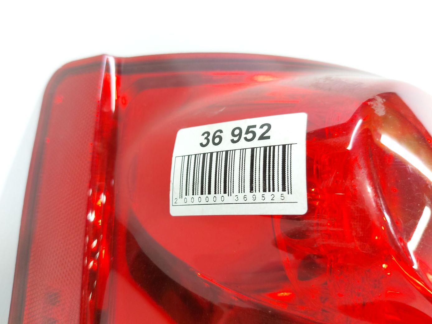 Товари з дефектами Ліхтар задній лівий (тріщина DEPO) Dodge Grand Caravan 2011-2020 5182533AF Dodge Grand Caravan 11