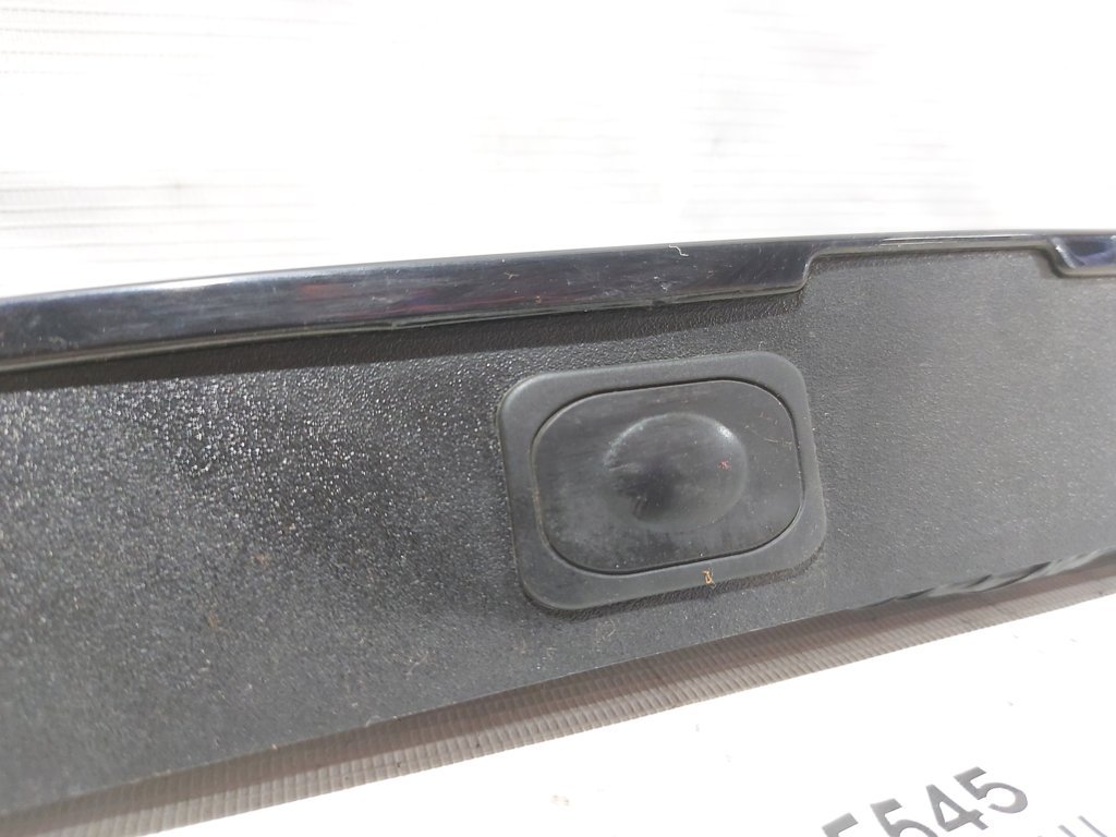 Fiesta Накладка кришки багажника з підсвічуванням номера Ford Fiesta 2014-2019 D2BZ5443400CA Ford Fiesta 7