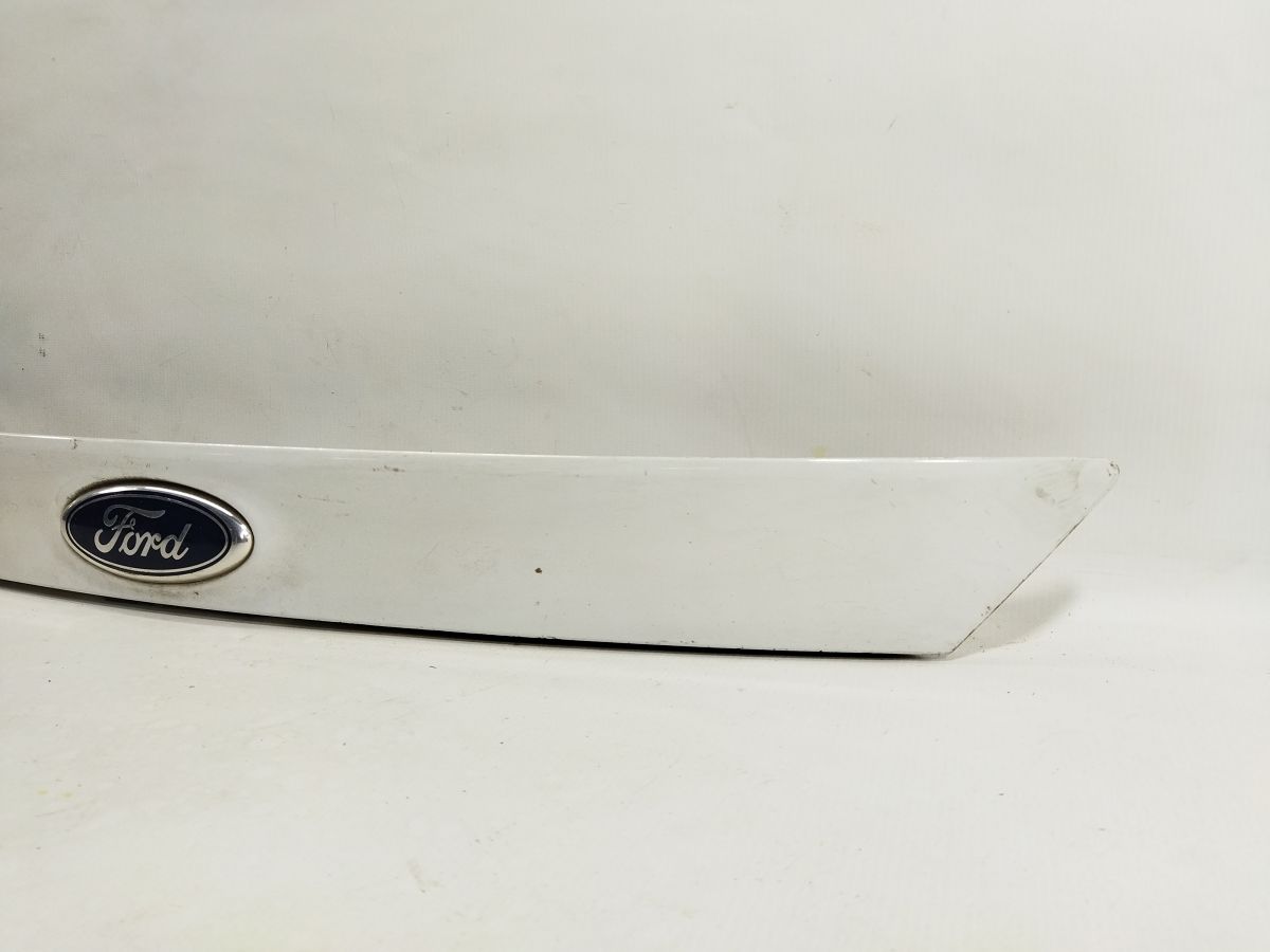 Focus Накладка крышки багажника Ford Focus 2011-2014 CV6Z5443400AA Ford Focus 3