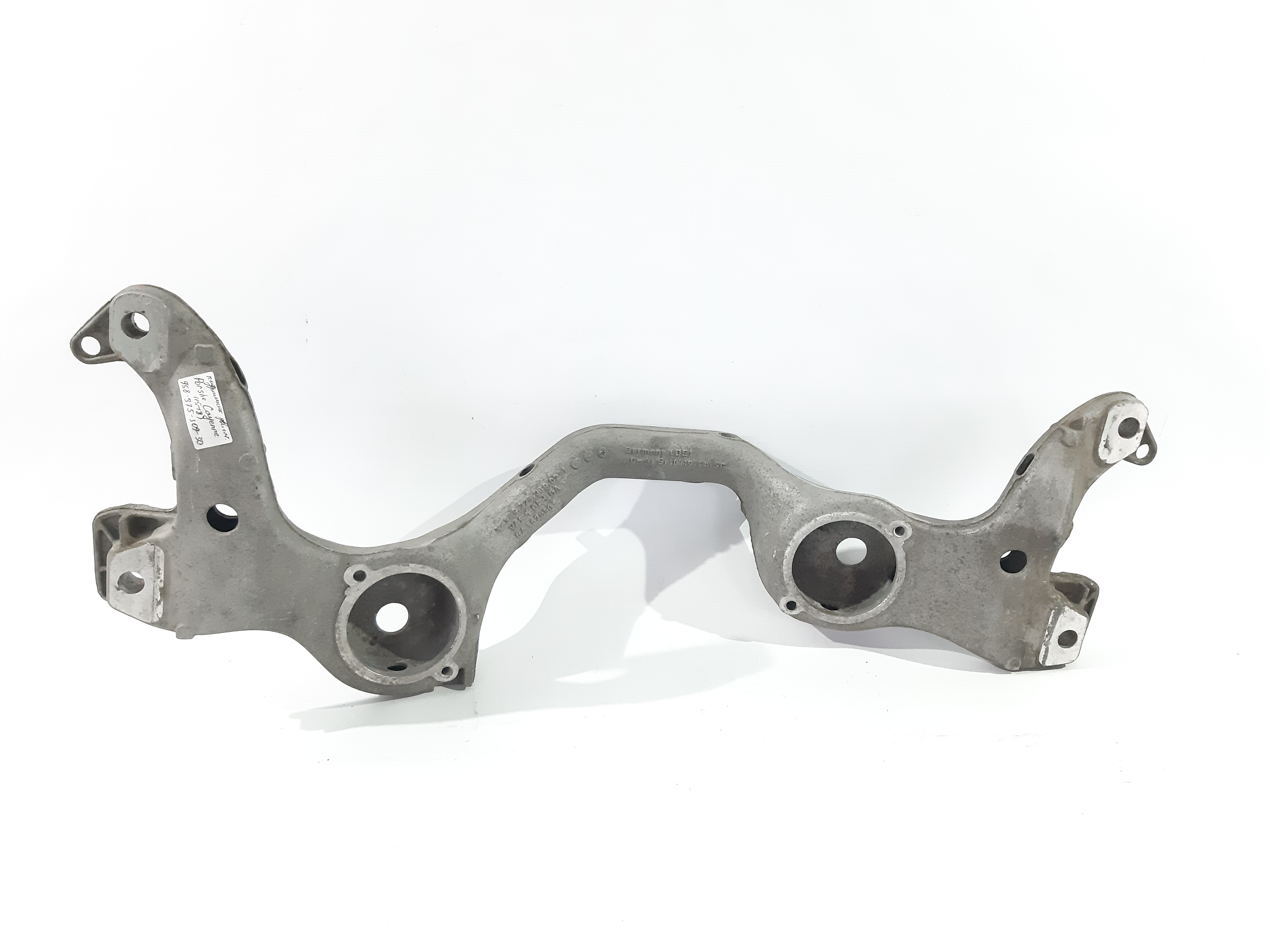 Cayenne. Подрамник двигателя Porsche Cayenne 2015-2018 95837530930 Porsche Cayenne