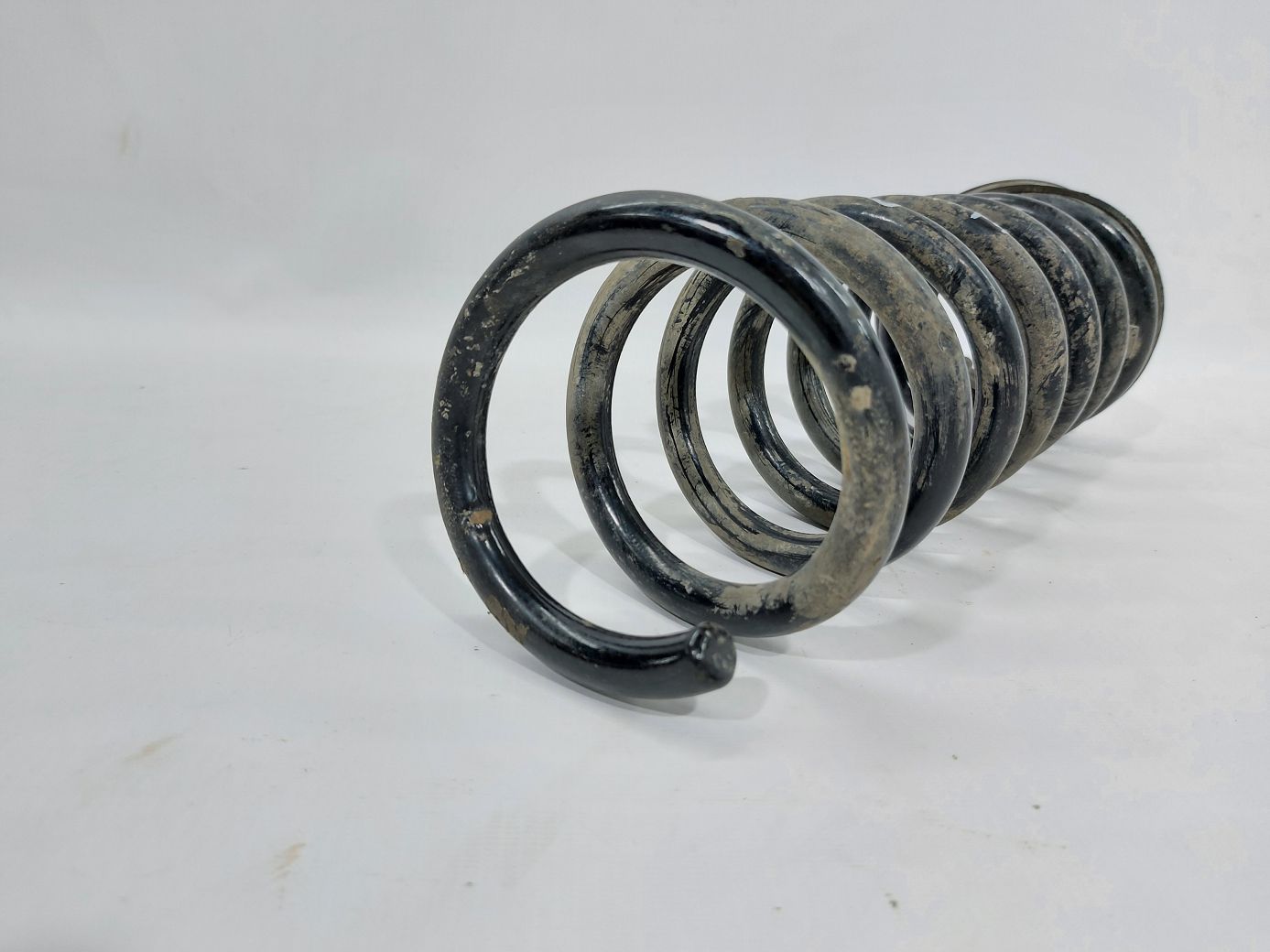 C-max Пружина задняя левая Ford C-Max 2013 DV6Z5560B Ford C-Max 2