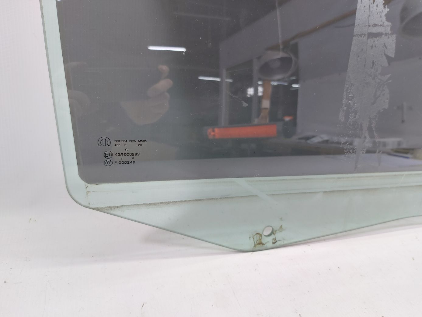 Grand caravan Стекло двери передней правой с тонировкой Dodge Grand Caravan 2008-2020 04894610AC Dodge Grand Caravan 3