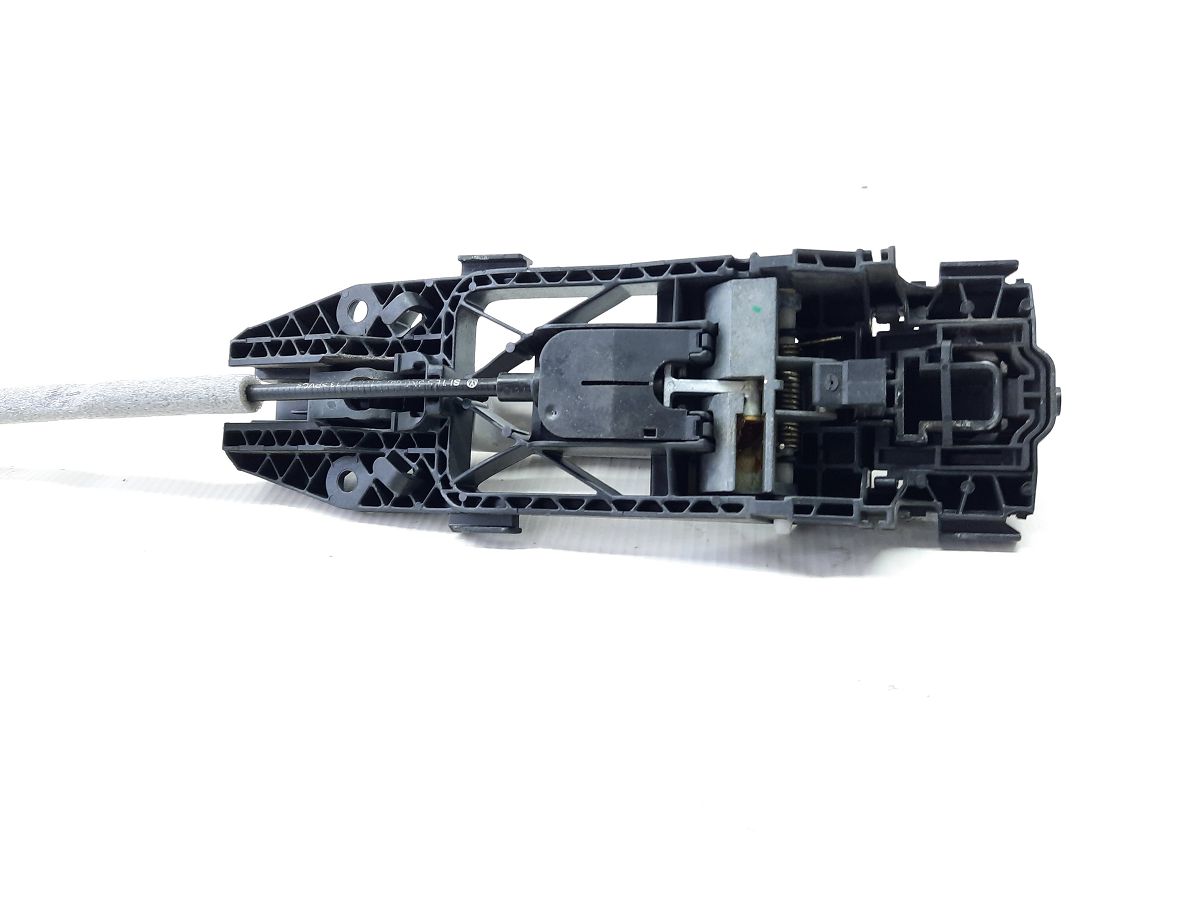 Tiguan Ручка двери задней правой/левой наружная Volkswagen Tiguan 2009-2018 5N0837205MGRU Volkswagen Tiguan 4 Tiguan Ручка двери задней правой/левой наружная Volkswagen Tiguan 2009-2018 5N0837205MGRU Volkswagen Tiguan 4