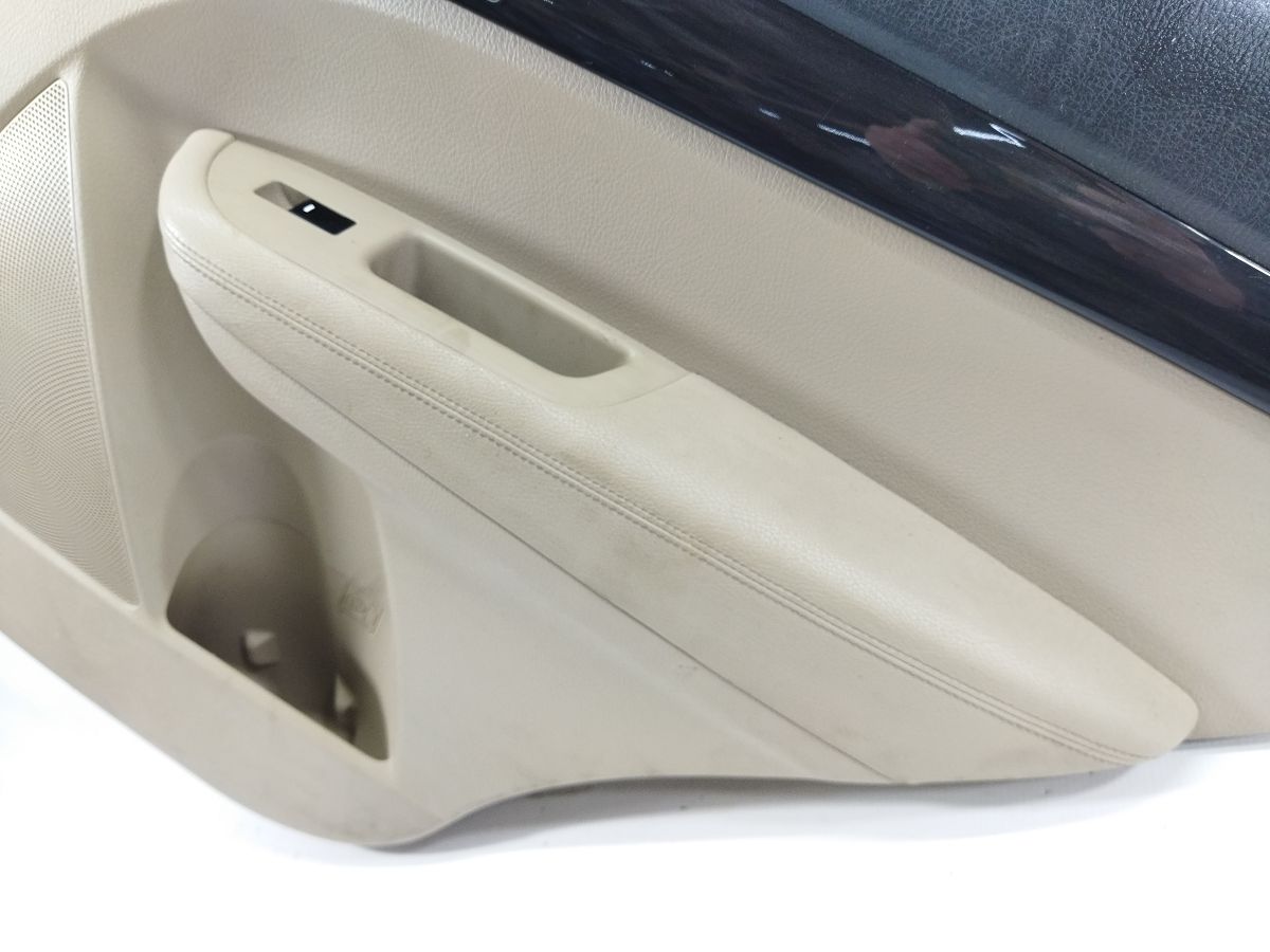 Sorento Карта дверей задньої правої Kia Sorento 2011-2015 833021U620AUP Kia Sorento 4 Sorento Карта дверей задньої правої Kia Sorento 2011-2015 833021U620AUP Kia Sorento 4