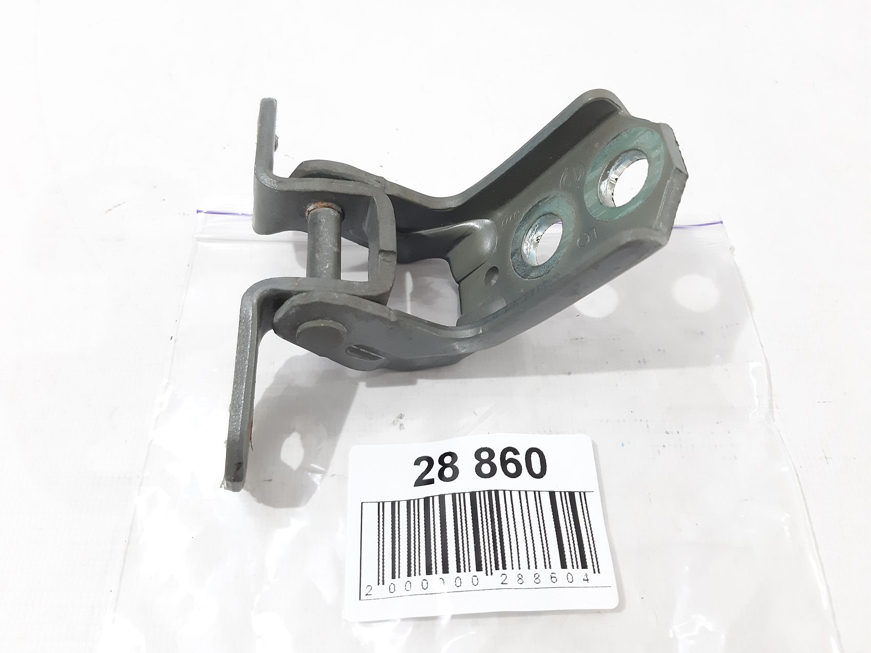 Versa note Петля двері передньої правої нижня Nissan Versa Note 2014-2019 824203VA0A Nissan Versa Note 4