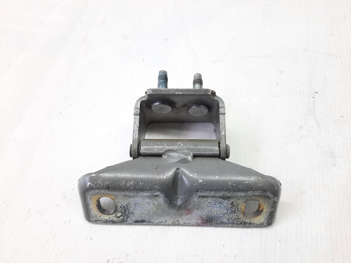 Equinox Петля кришки багажника ліва/права Chevrolet Equinox 2010-2017 23227630 Chevrolet Equinox 2