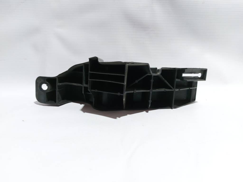3 Накладка для відпочинку ноги Mazda 3 2014-2015 BJS741631 Mazda 3 11