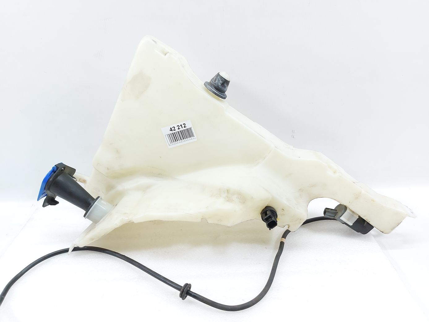 Xf. Бачок омивача Jaguar XF 2012-2015 C2Z30983 Jaguar XF Xf. Бачок омивача Jaguar XF 2012-2015 C2Z30983 Jaguar XF