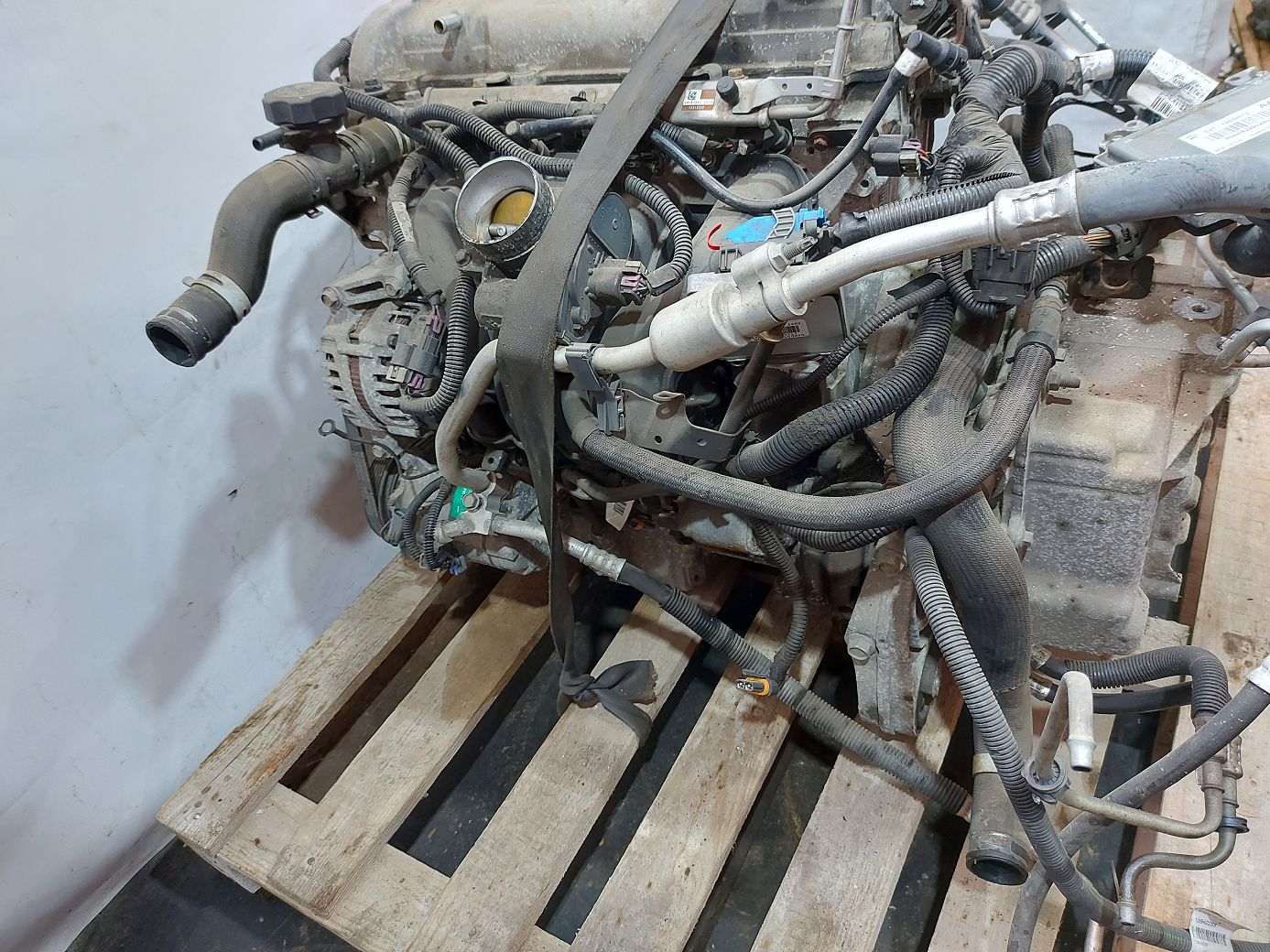Hhr Двигун (без навісного обладнання) Chevrolet HHR 2009-2011 19208888 Chevrolet HHR 2