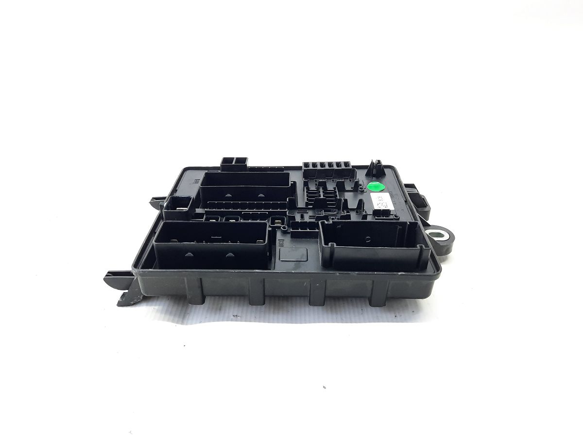 Ats Блок запобіжників Cadillac ATS 2014-2019 23134073 Cadillac ATS 5 Ats Блок запобіжників Cadillac ATS 2014-2019 23134073 Cadillac ATS 5
