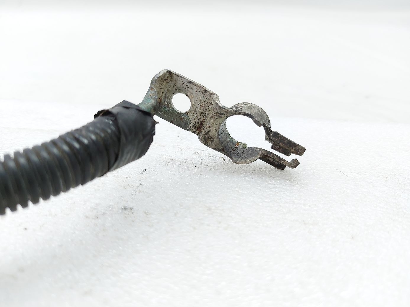 Insight Клема плюсова Honda Insight 2010-2014 32410TM8A00 Honda Insight 3 Insight Клема плюсова Honda Insight 2010-2014 32410TM8A00 Honda Insight 3