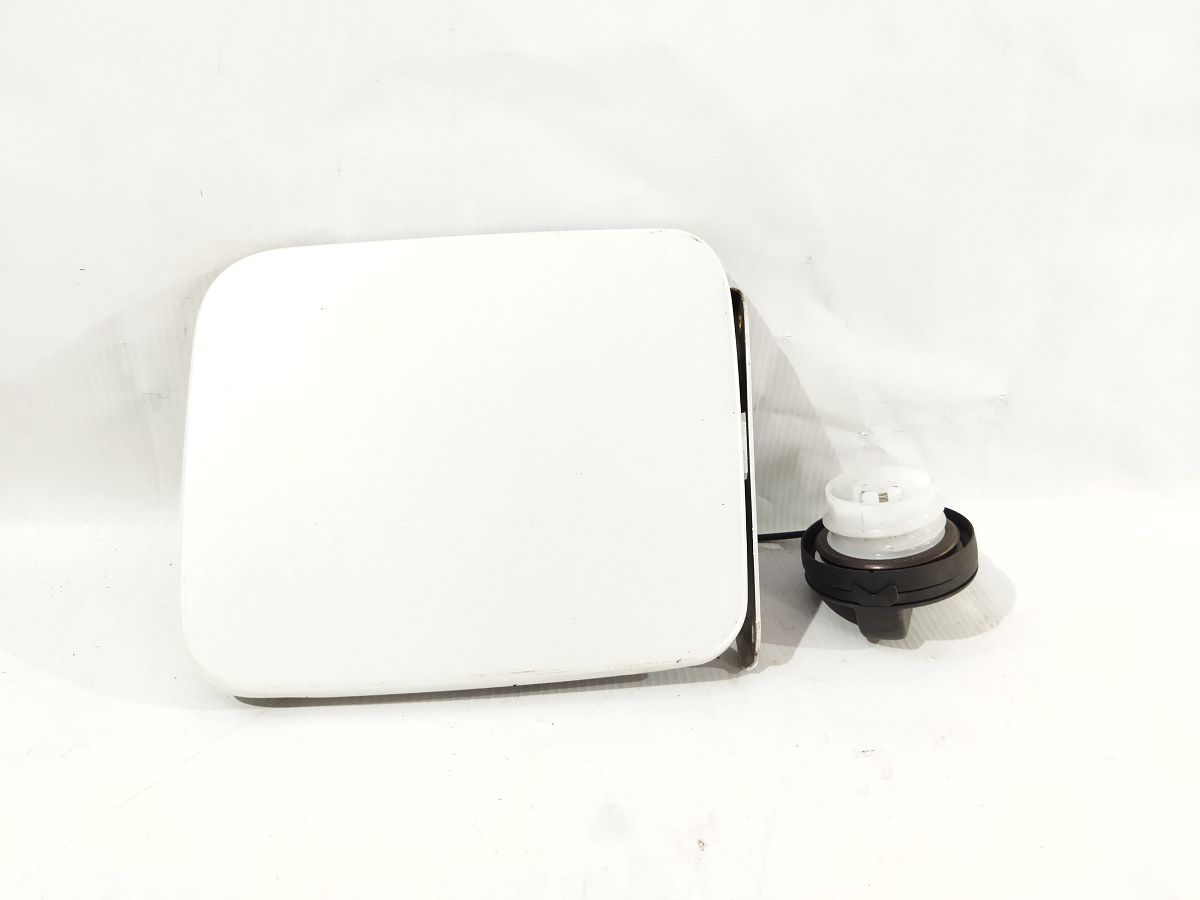 Altima. Лючок бензобака Nissan Altima 2013-2018 G88303TAMA Nissan Altima