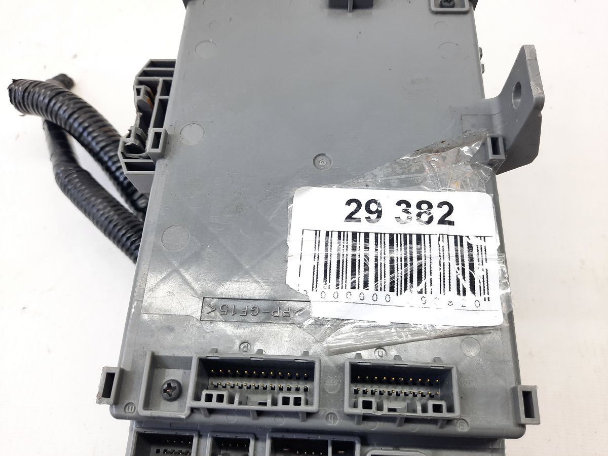 Accord Блок предохранителей салона Honda Accord Sedan 2013-2017 38200T2AA01 Honda Accord Sedan 6