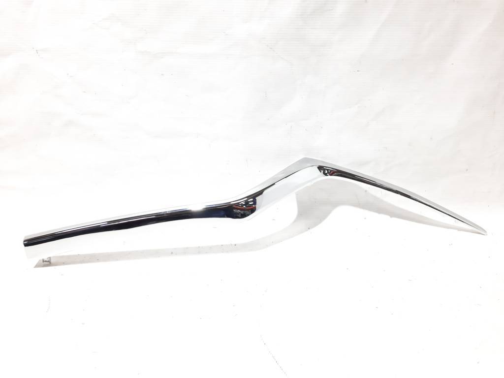 Молдинги решітки радіатора. Молдинг решітки радіатора правий Honda CR-V `17-19 Honda CR-V