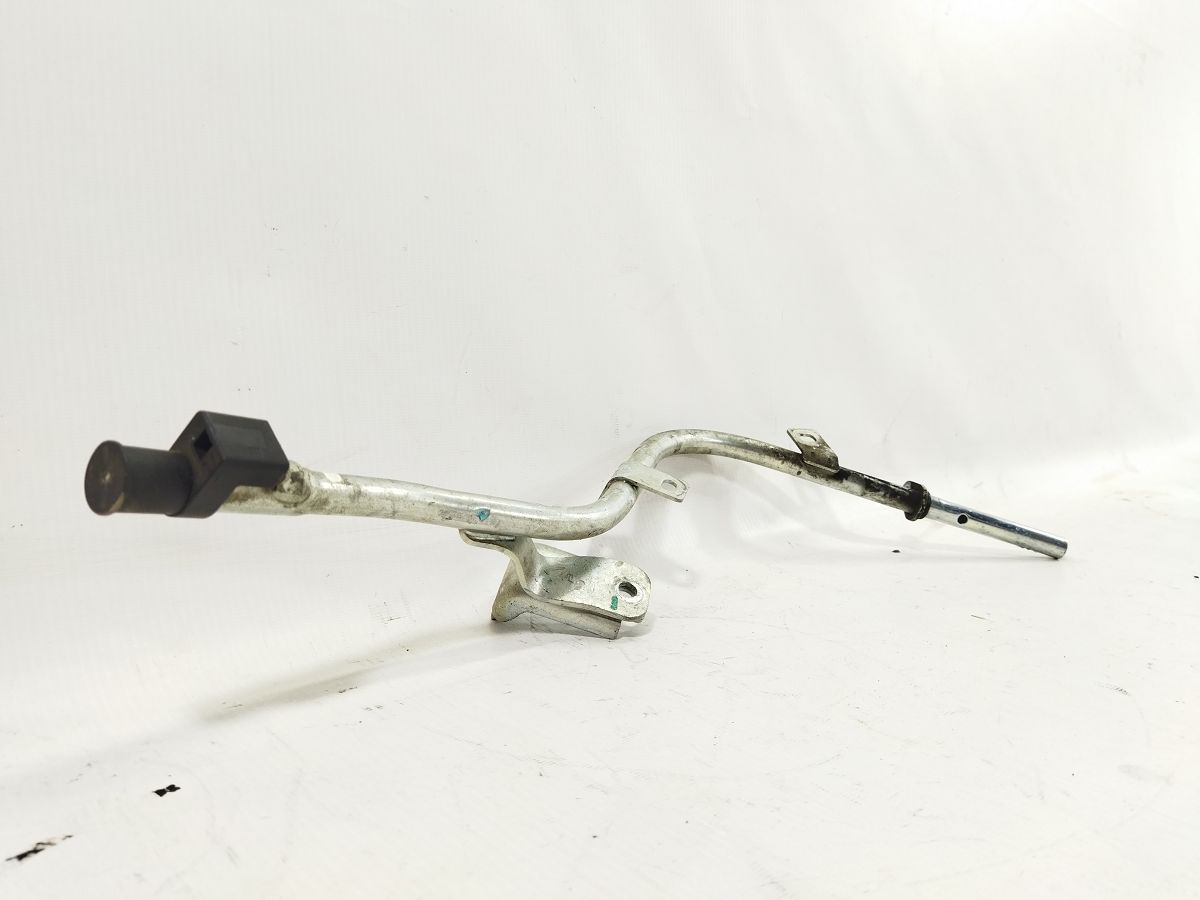 Rogue Трубка щупа олії Nissan Rogue 2014-2020 310804BA0A Nissan Rogue 2