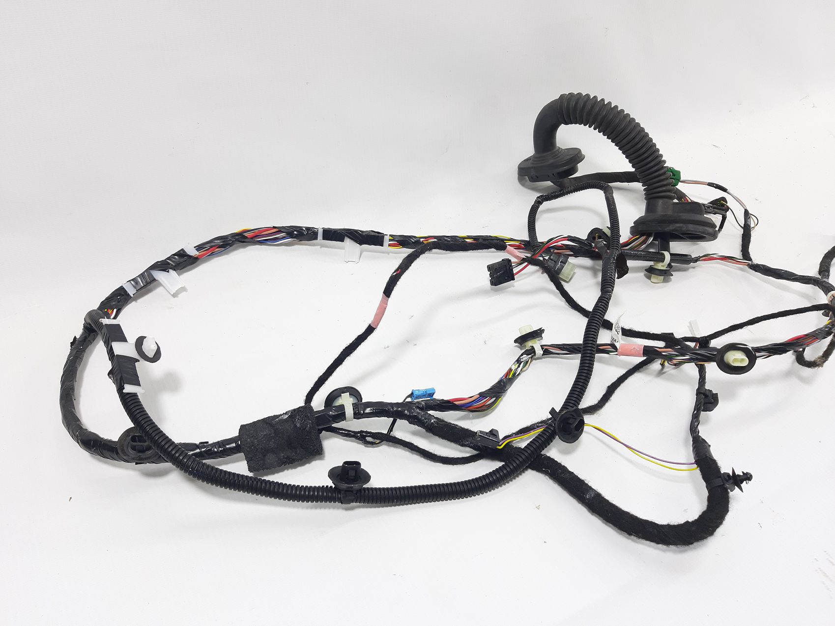 Model 3 Проводка дверей передньої правої Tesla Model 3 2020-2023 306796300B Tesla Model 3 2 Model 3 Проводка дверей передньої правої Tesla Model 3 2020-2023 306796300B Tesla Model 3 2