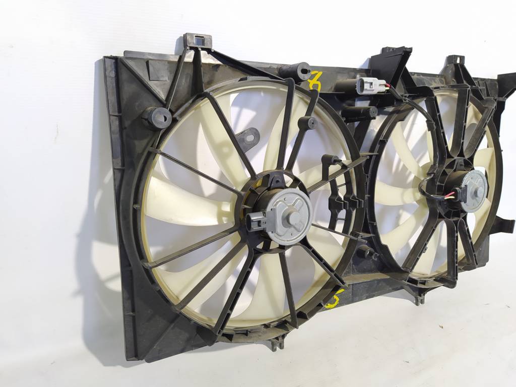 Camry Вентилятор радіатора у зборі Toyota Camry 2012-2017 167110V100 Toyota Camry 11