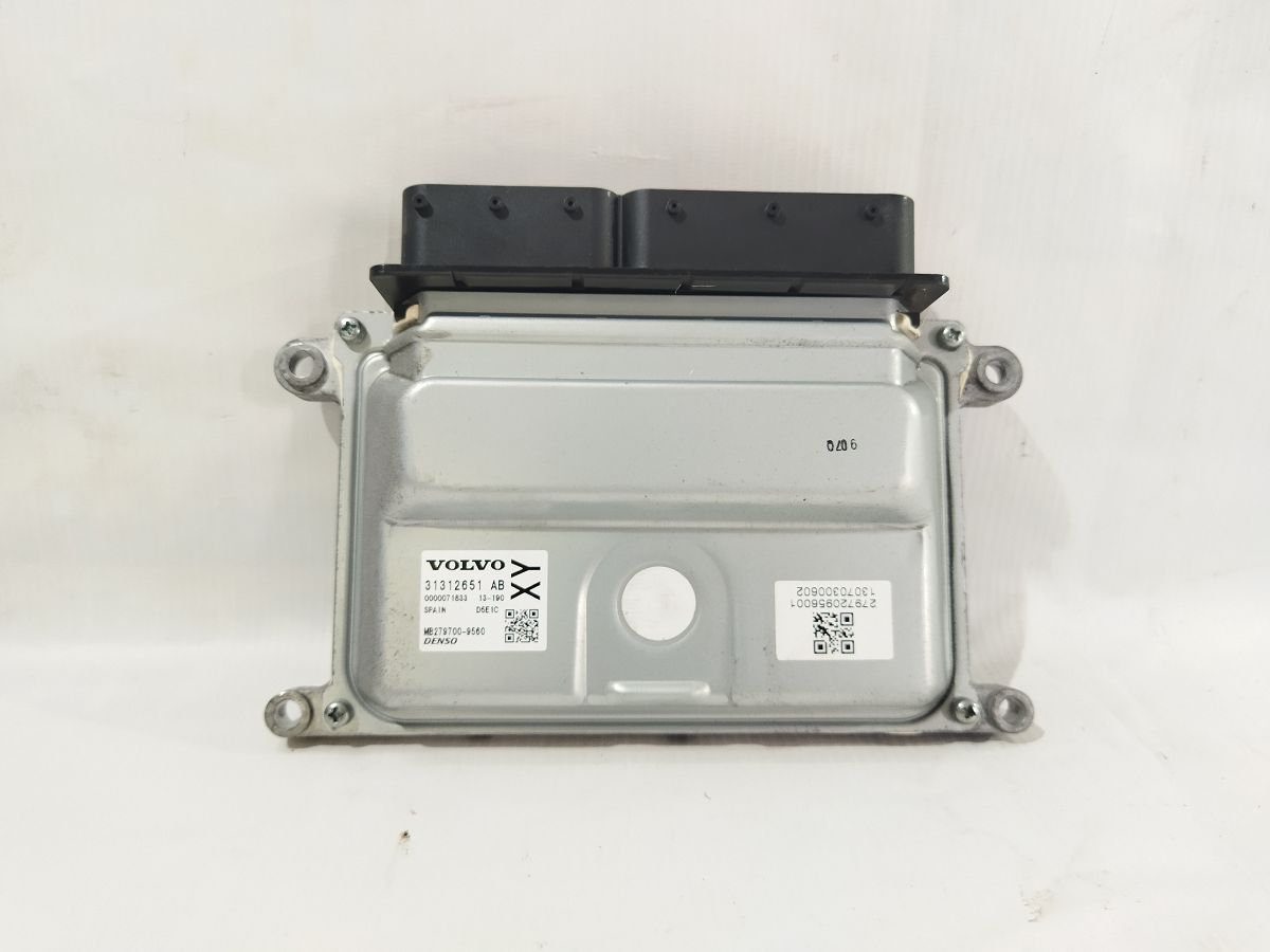 S60. Блок управления двигателем Volvo S60 2013-2016 36000670 Volvo S60