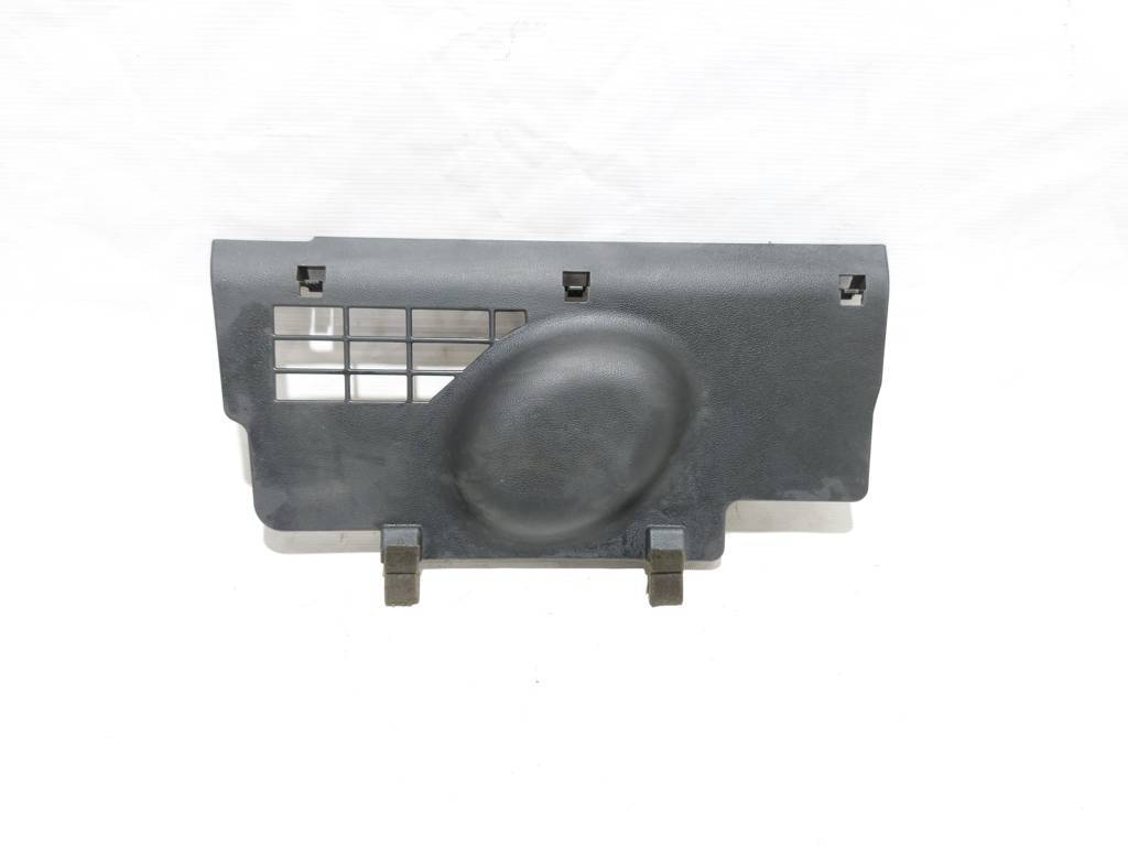 Elantra. Накладка торпеды правая нижняя Hyundai Elantra 2017-2018 84509F3000 Hyundai Elantra