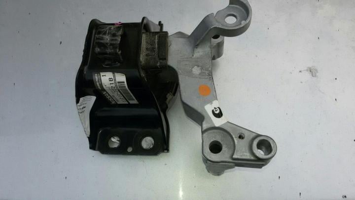 Подушки двигателя. Подушка двигуна NISSAN 11210JD21B