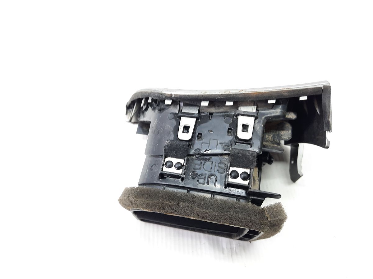 Sentra Решітка повітроводу торпеди ліва Nissan Sentra 2016-2019 687613YU0A Nissan Sentra 5