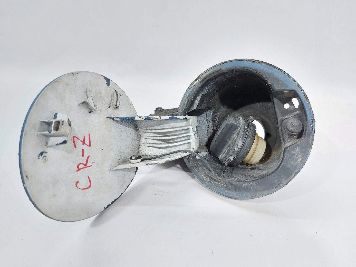 Cr-z. Лючок бензобака Honda CR-Z 2011-2012 74480SZTA00ZC Honda CR-Z