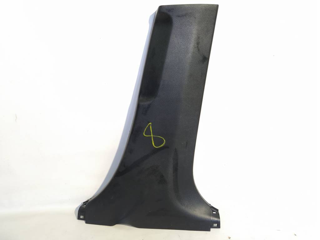 Camry Накладка стойки центральной правая нижняя Toyota Camry 2012-2017 6241306111 Toyota Camry 4