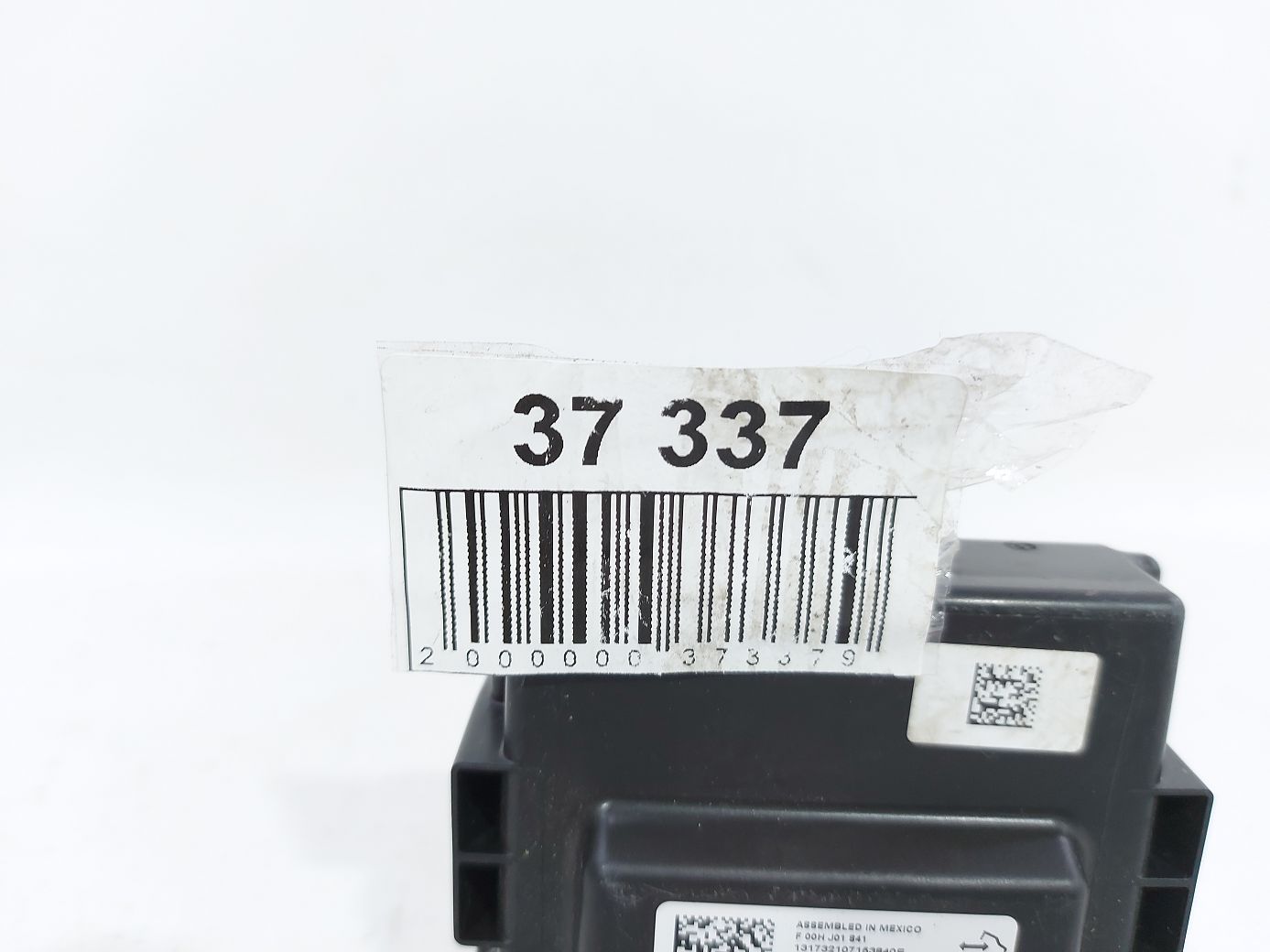 Malibu Блок парктроників Chevrolet Malibu 2018 13521136 Chevrolet Malibu 3 Malibu Блок парктроників Chevrolet Malibu 2018 13521136 Chevrolet Malibu 3