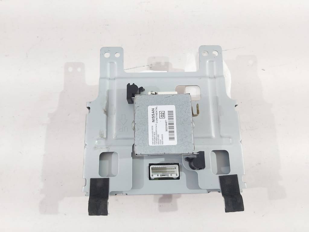 G37 Монітор Infiniti G37 2008-2012 28091JK61A Infiniti G37 2