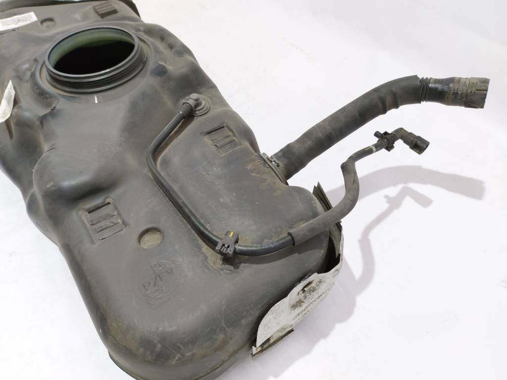 Insight Бензобак Honda Insight 2010-2014 17044TM8L00 Honda Insight 15