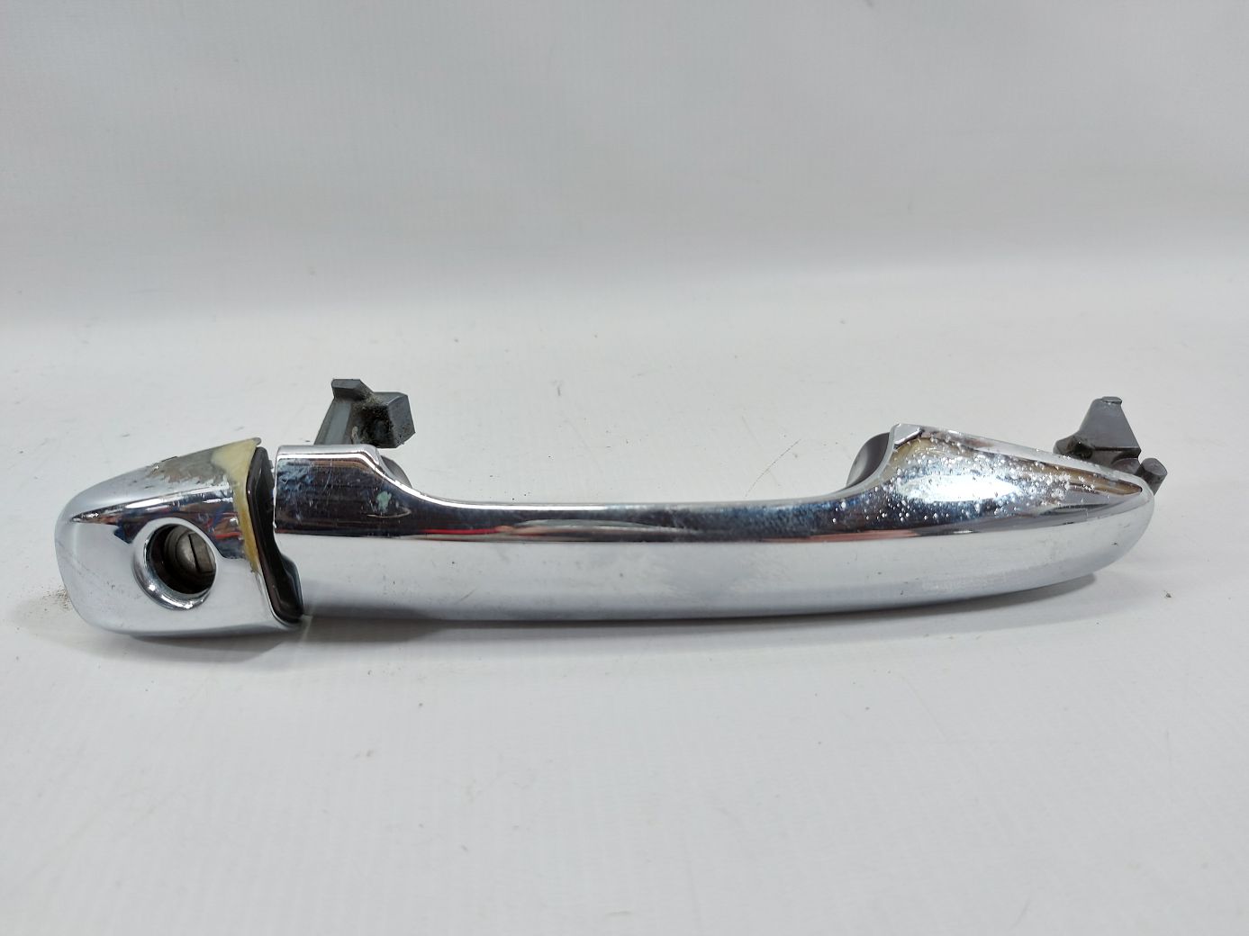 Scion iq Ручка дверей передньої лівої зовнішня (хром) Toyota Scion IQ 2012-2015 6921174020K0 Toyota Scion IQ 2