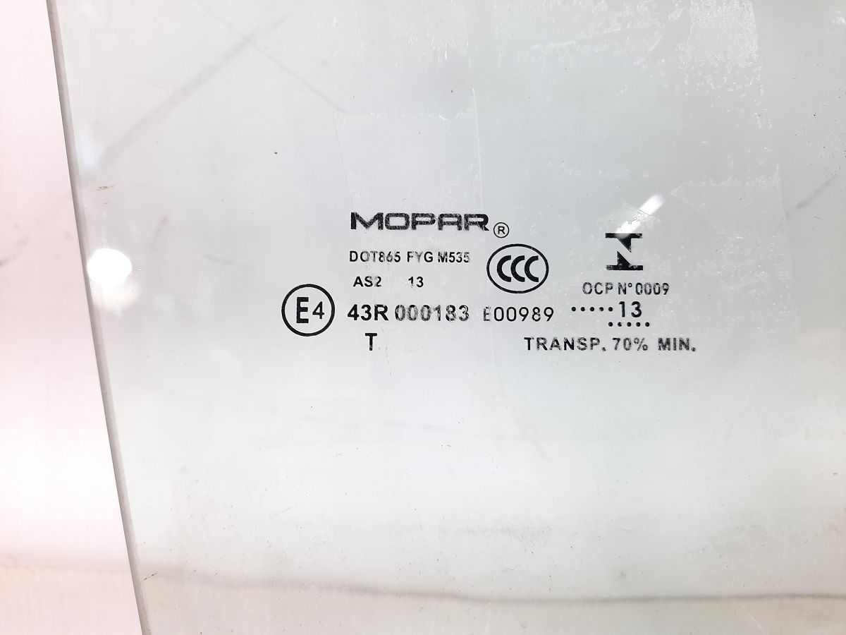 Compass Стекло двери передней правой Jeep Compass 2007-2017 5074816AE Jeep Compass 2