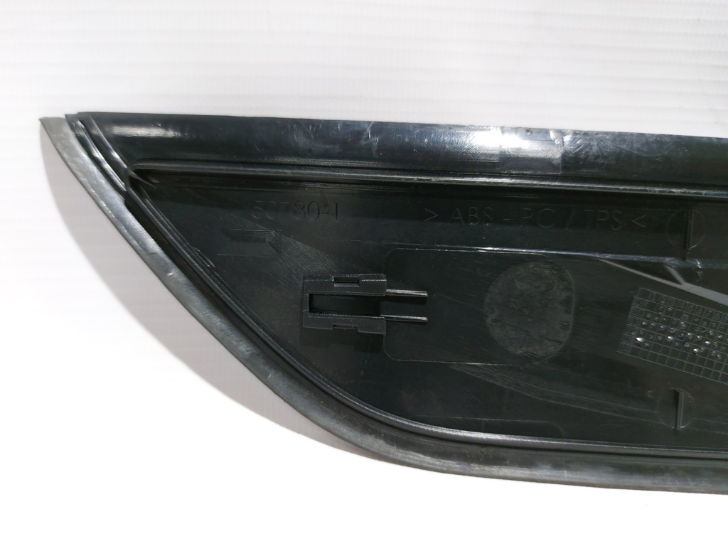 5 series Накладка порога заднього лівого верхня (декор) BMW 5 series 2011-2016 51477203603 BMW 5 series 5