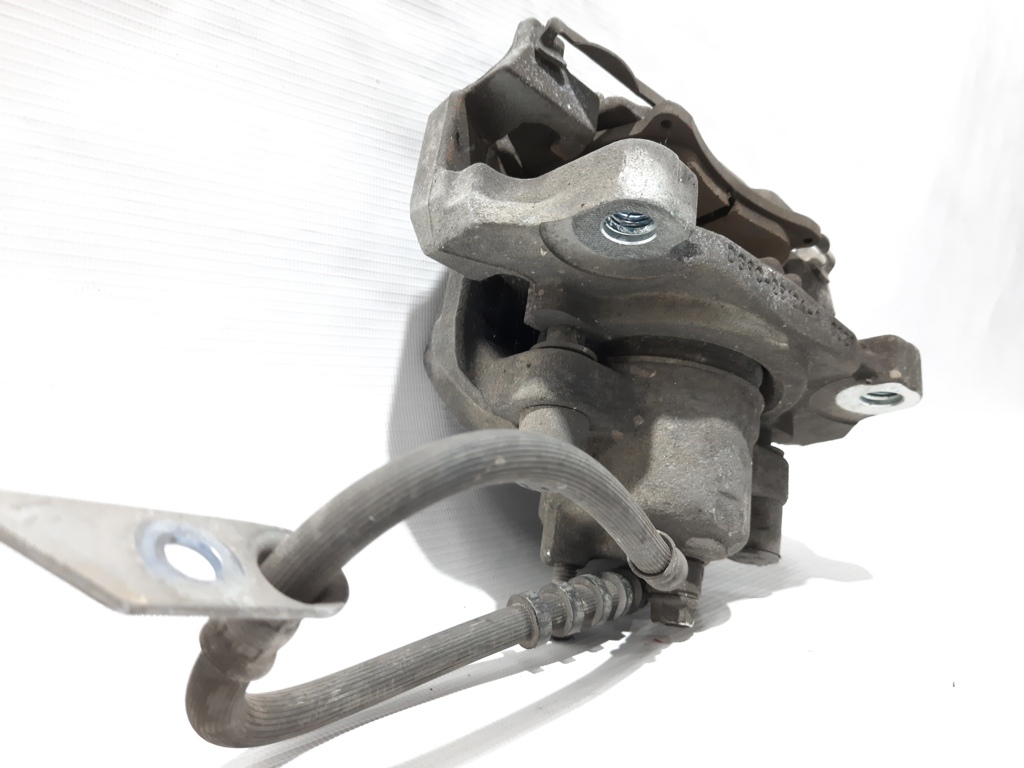 Fusion Супорт стійки передньої правий Ford Fusion 2013-2020 DG9Z2B120A Ford Fusion 16