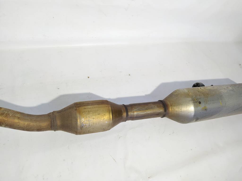 Camry Вихлопна труба каталітичного нейтралізатора передня Toyota Camry 2012-2017 174100V100 Toyota Camry 8