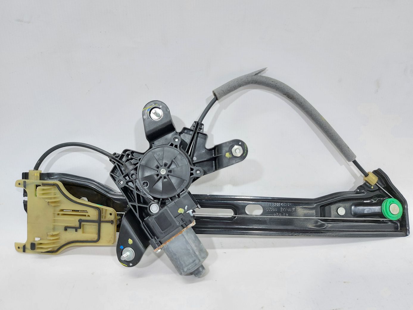 Fusion. Стеклоподъёмник двери задней правой Ford Fusion 2013-2020 DS7Z5423394A Ford Fusion