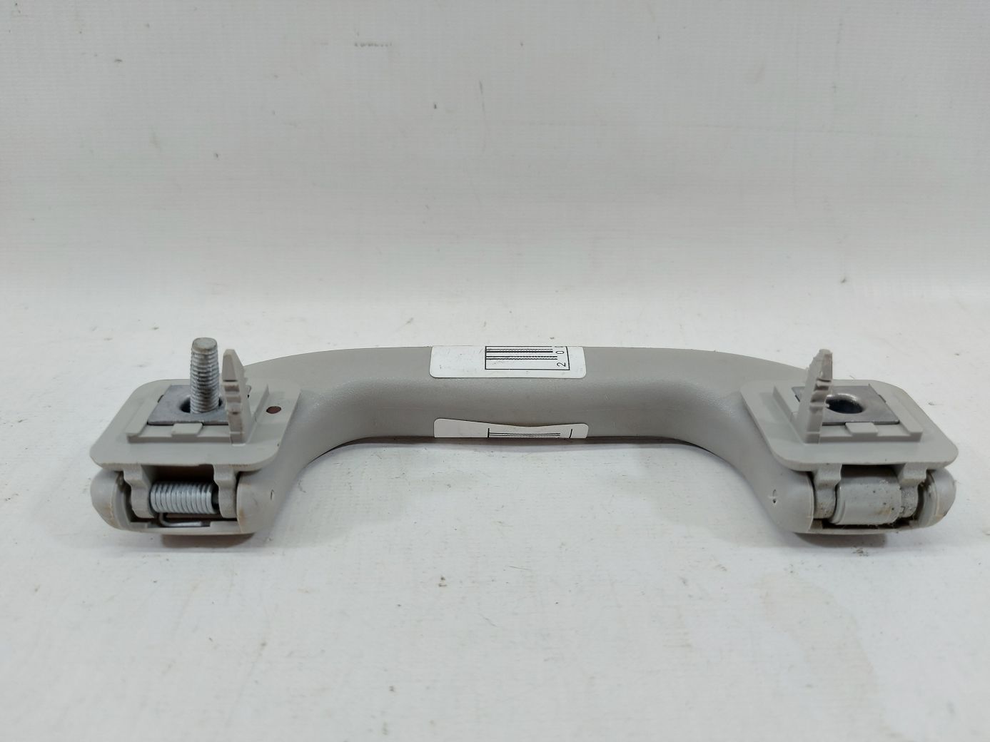 Malibu Ручка потолочная передняя левая/правая Chevrolet Malibu 2013-2015 95025625 Chevrolet Malibu 3