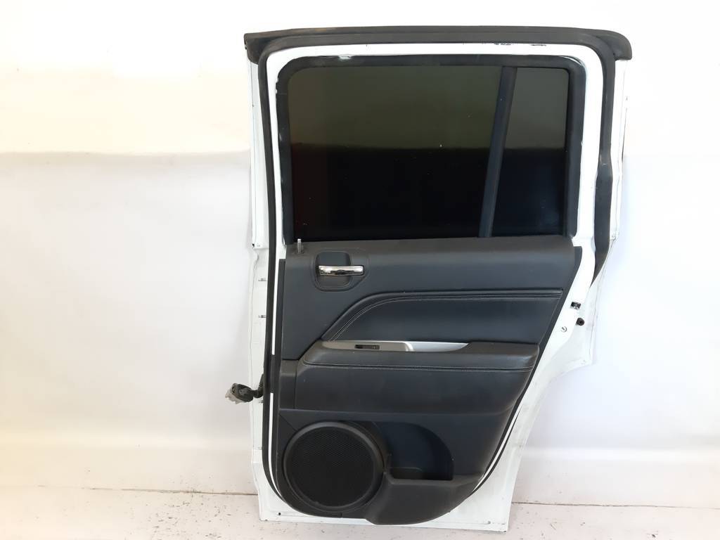 Compass Дверь задняя правая Jeep Compass 2007-2010 5074958AB Jeep Compass 5