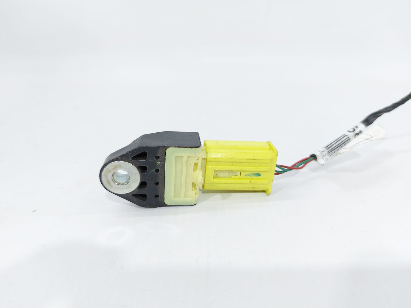 Camry. Датчик удару Toyota Camry 2013-2017 8983106060 Toyota Camry Camry. Датчик удару Toyota Camry 2013-2017 8983106060 Toyota Camry