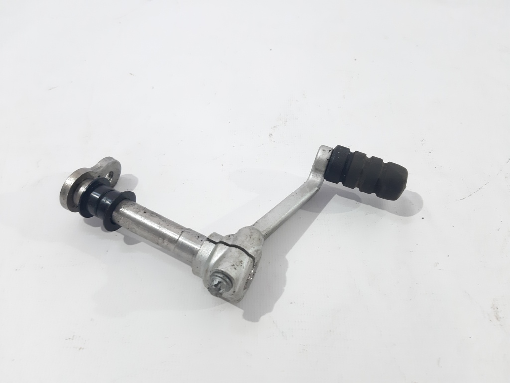 R 1200 r. Лапка перемикання передач BMW R1200 R 2011-2014 23417671065 BMW R1200 R