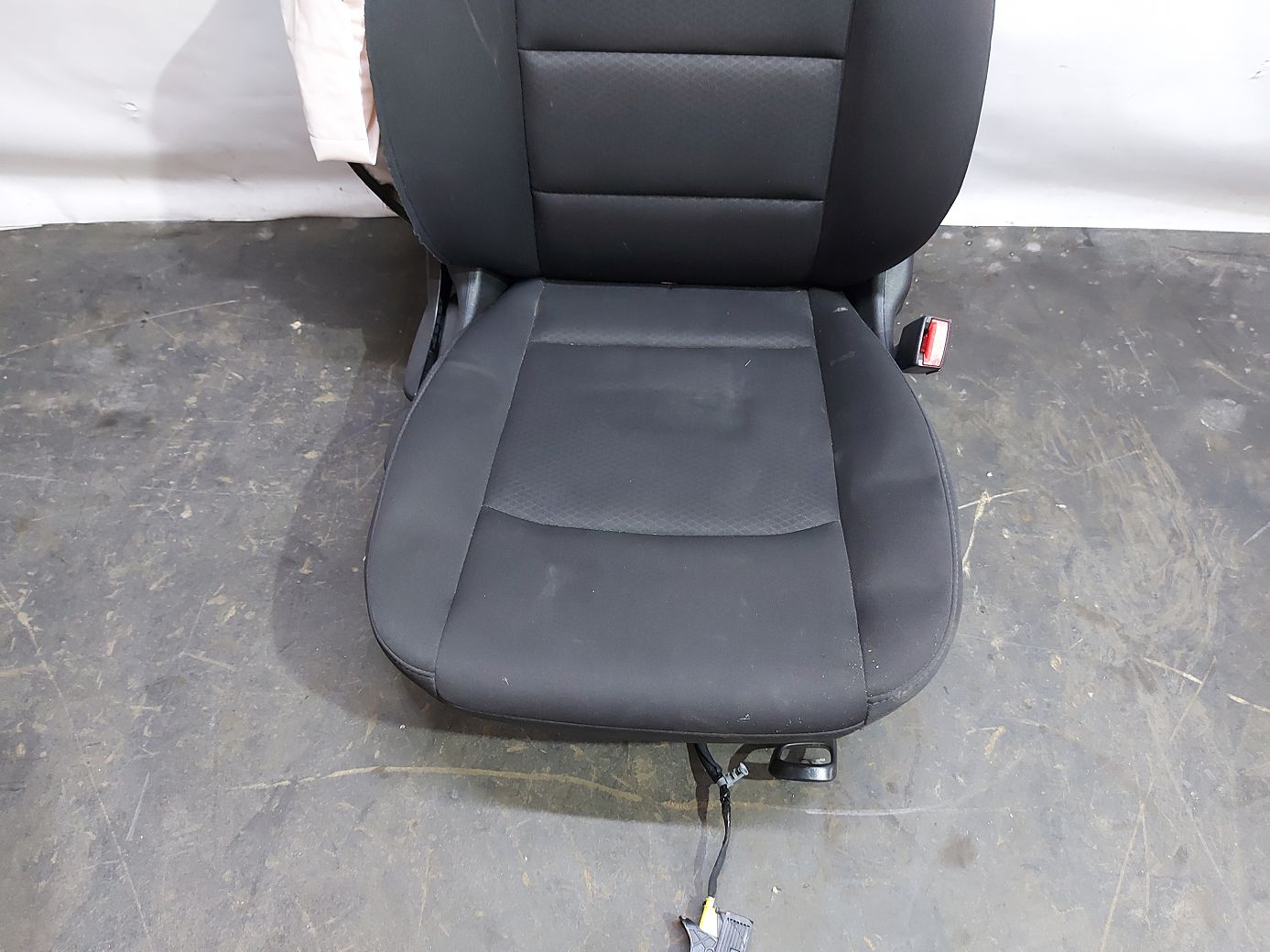 Malibu Сидіння пасажирське (ганчірка, чорне) Chevrolet Malibu 2018 84232634 Chevrolet Malibu 2