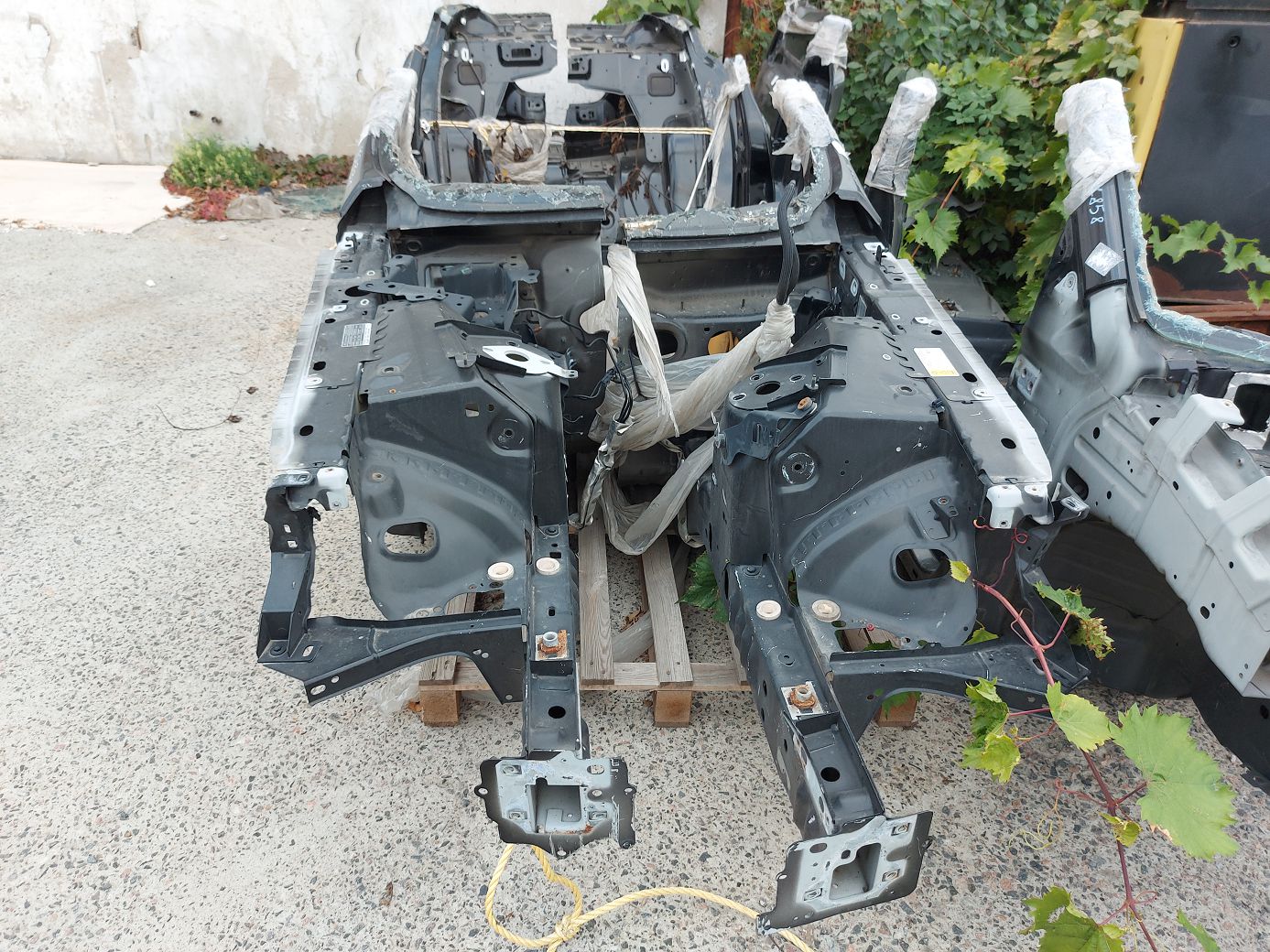 Xf. Чверть передня ліва Jaguar XF 2009-2015 C2Z16031 Jaguar XF