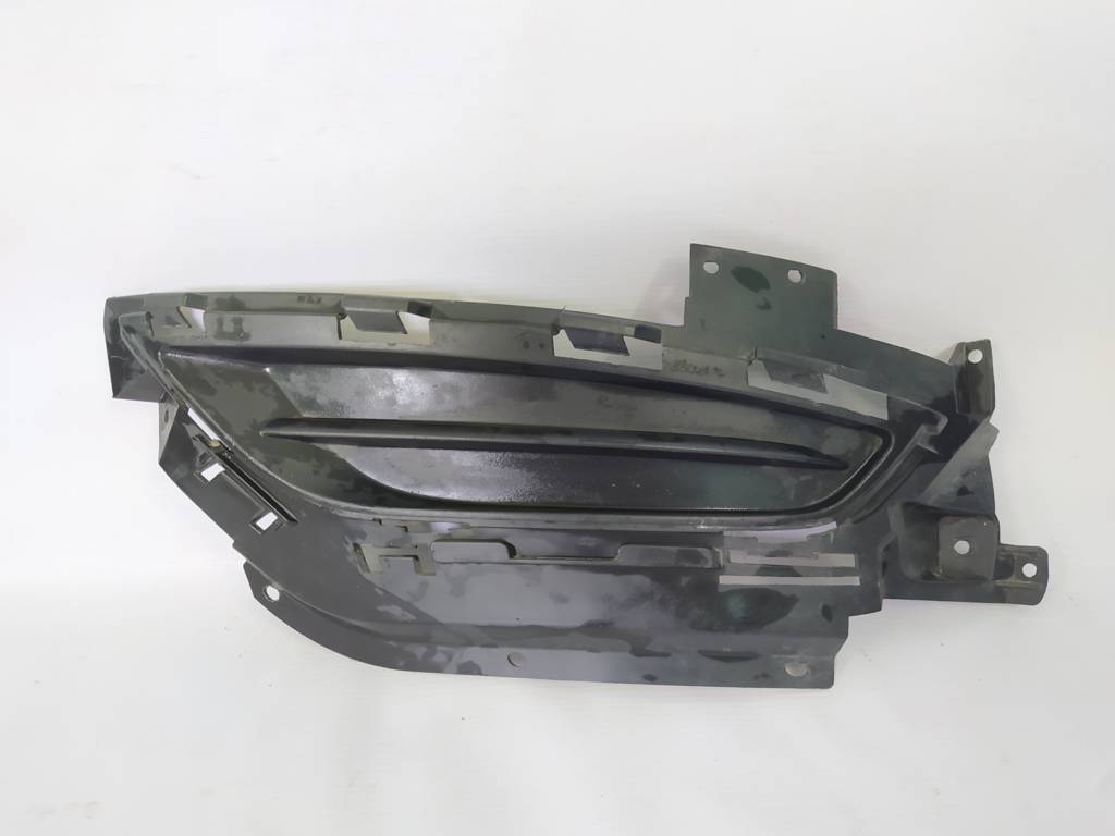 200 limited. Заглушка протитуманної фари переднього бампера ліва Chrysler 200 Limited 2015-2017 68228875AC Chrysler 200 Limited