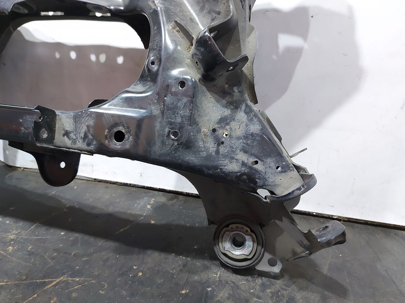 Xf Підрамник задній Jaguar XF 2010-2015 C2Z13130 Jaguar XF 3