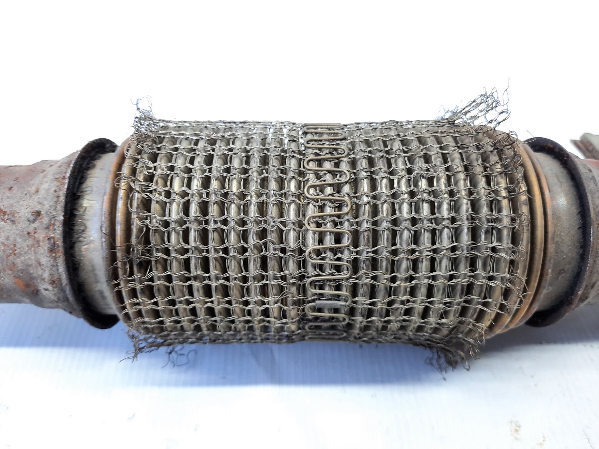 Dart Труба вихлопна (передня частина) Dodge Dart 2013-2019 68081917AF Dodge Dart 7