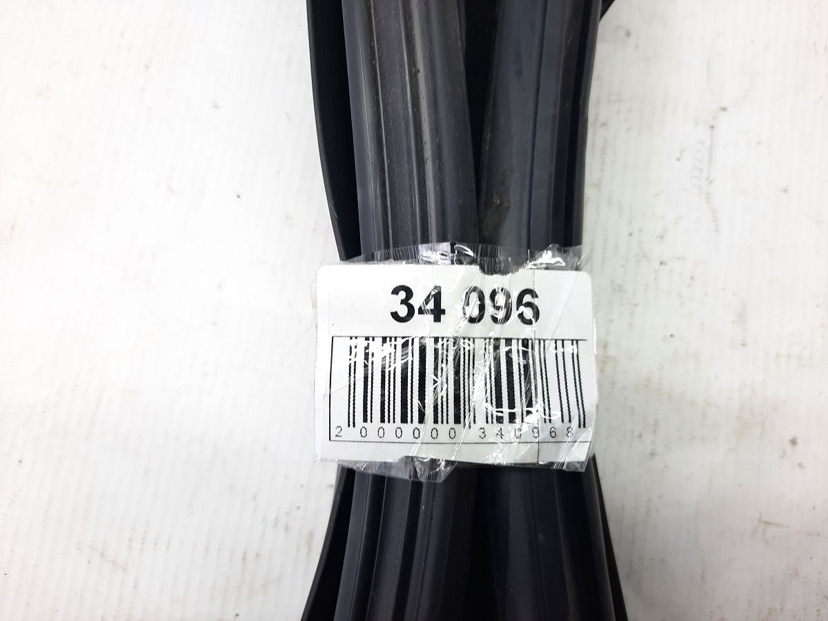 Journey Направляющая резинка стекла двери задней левой Dodge Journey 2009-2020 5076873AD Dodge Journey 5