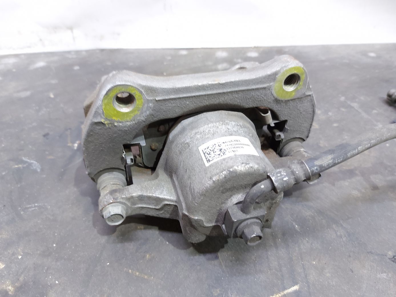 Malibu Супорт гальмівний передній лівий Chevrolet Malibu 2016-2021 13507535 Chevrolet Malibu 2